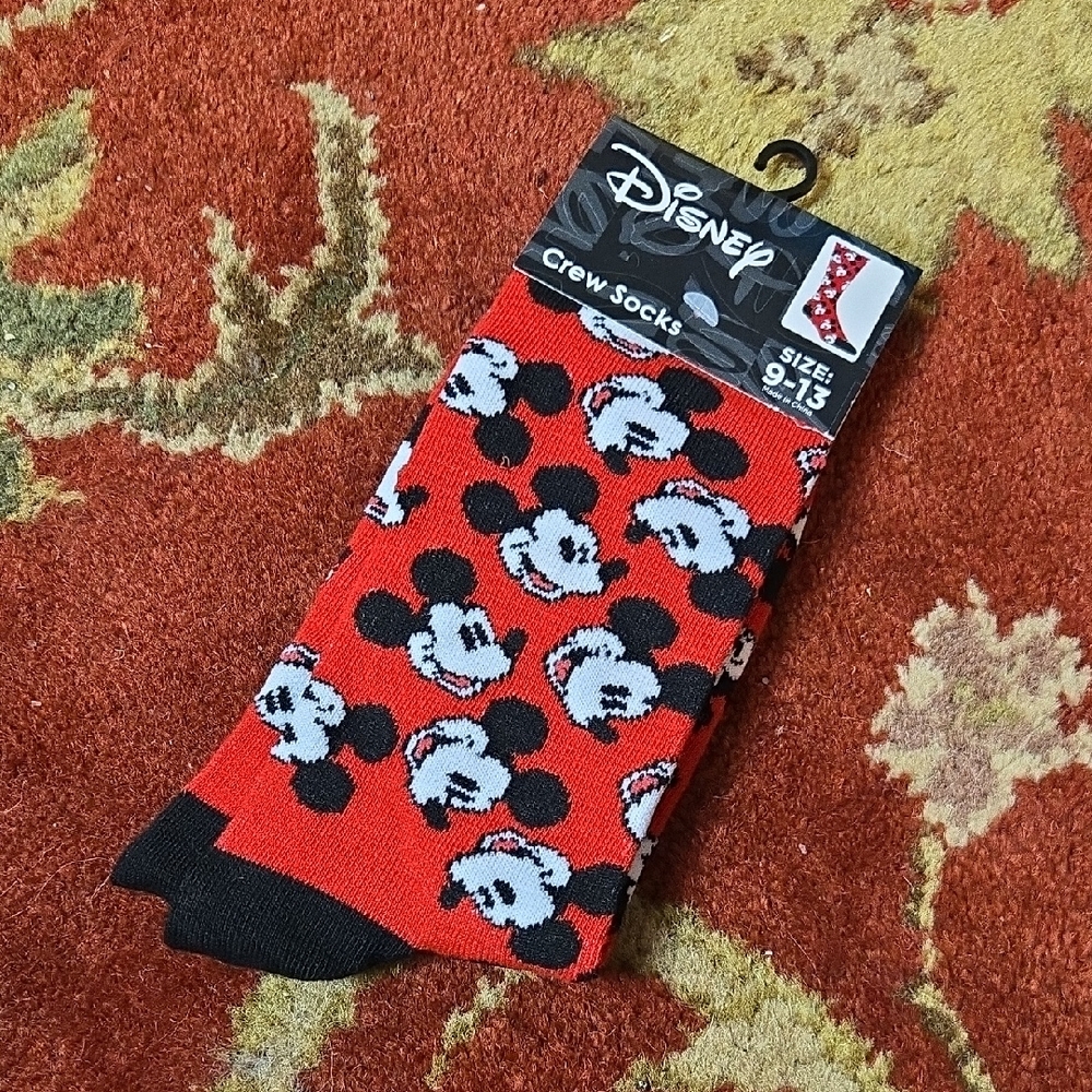 Disney Mickey Mouse Crew Socks